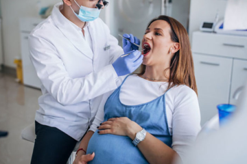 Tư vấn: Bà bầu có được điều trị tủy răng không?